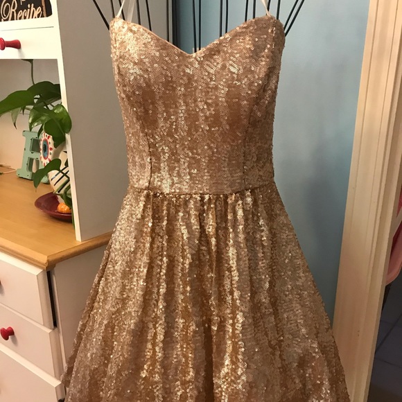 WINDSOR 🚁 New Years Eve Dress - Picture 2 of 8